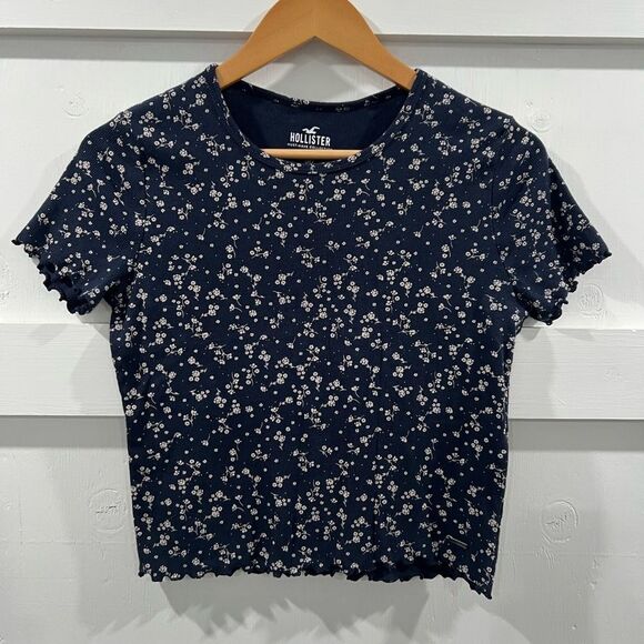 Hollister Tee - Picture 1 of 5